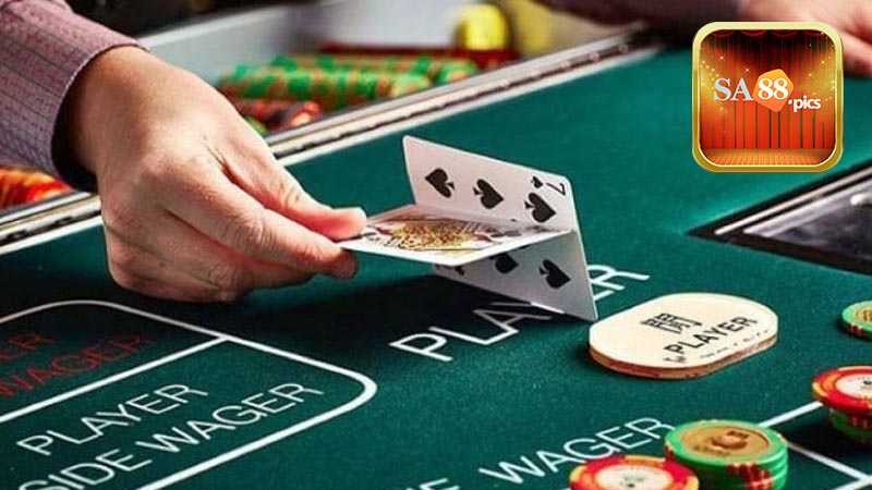 Tổng hợp 5 cách bắt cầu Baccarat dễ về bờ nhất